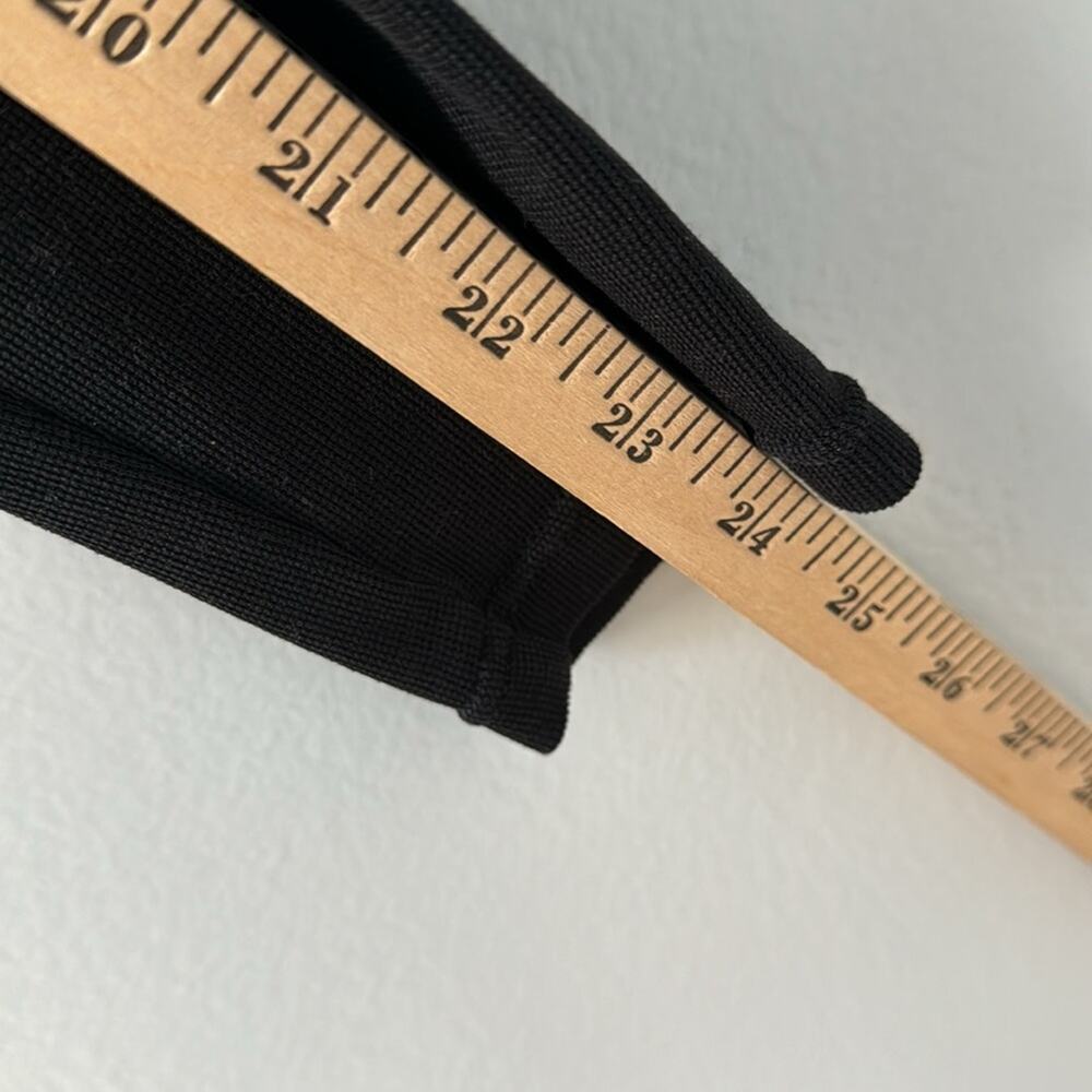 Patagonia Common Threads 1/4 Zip Black Size Small - Picture 5 of 7